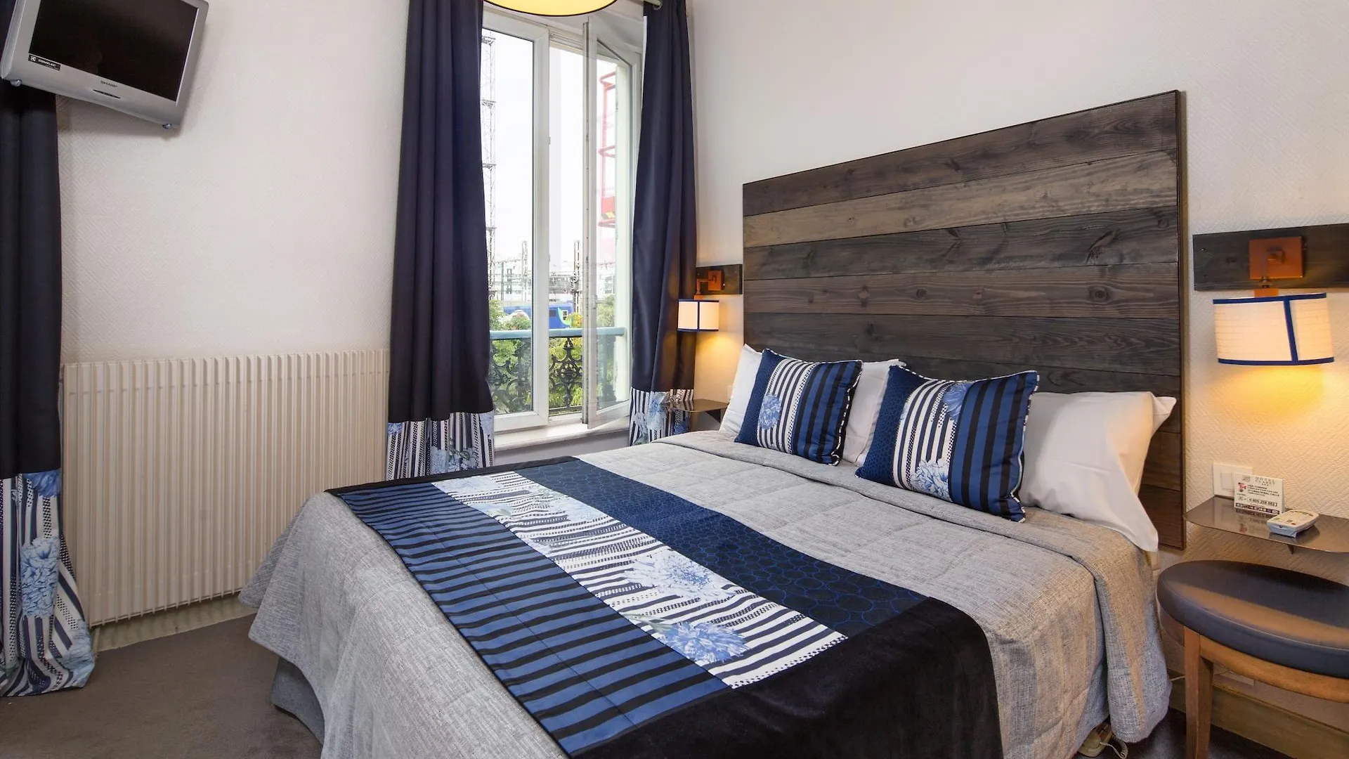 Claret Bercy Hotel 3*