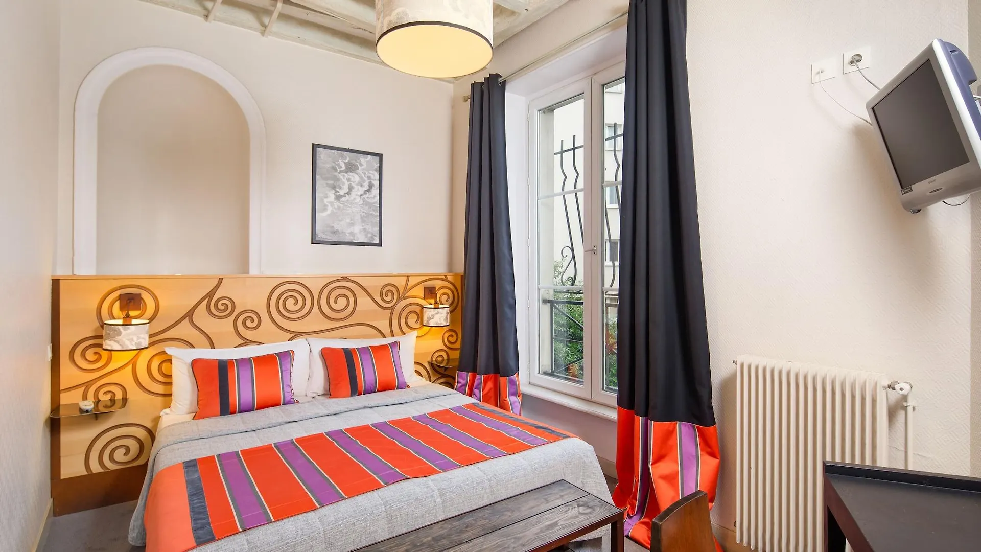 Claret Bercy Hotel 3*